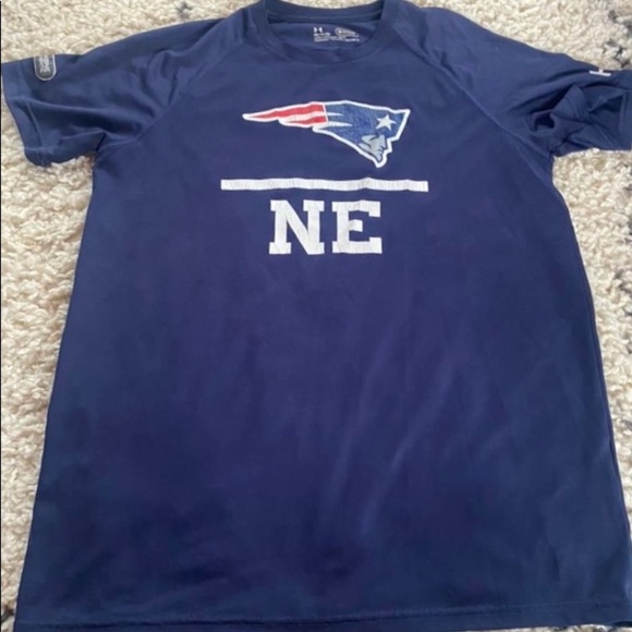 Under Armour New England Patriots Athletic T-shirt - Picture 1 of 3